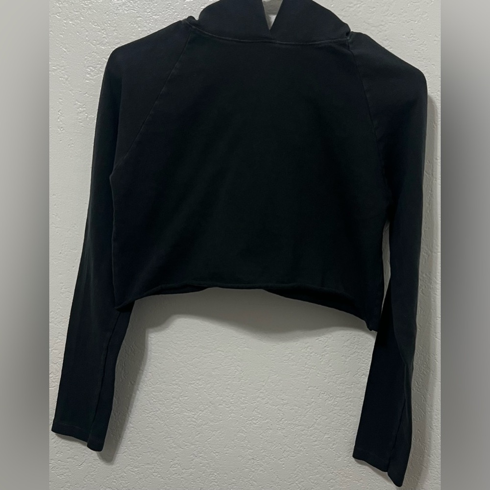 Brandy Melville Black Cropped Hoodie Size Small
